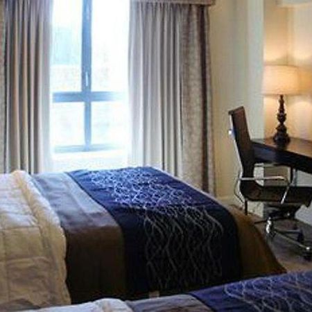 Comfort Inn & Suites - Kew Gardens Near La Guardia Airport New York Ngoại thất bức ảnh