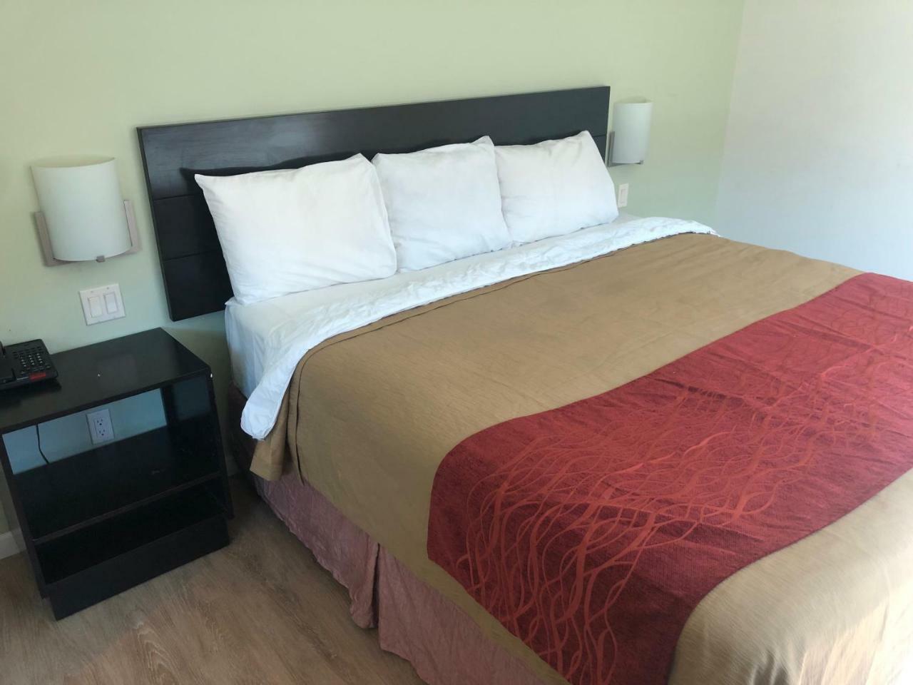Comfort Inn & Suites - Kew Gardens Near La Guardia Airport New York Ngoại thất bức ảnh