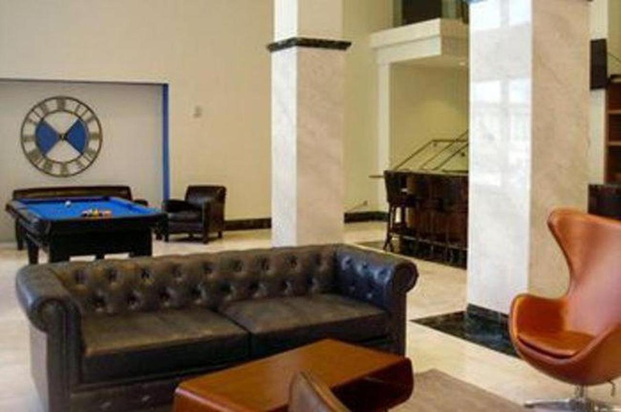 Comfort Inn & Suites - Kew Gardens Near La Guardia Airport New York Ngoại thất bức ảnh